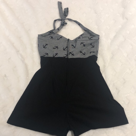 Pinup Style romper. Size large but definitely fits like a small. - Picture 2 of 3